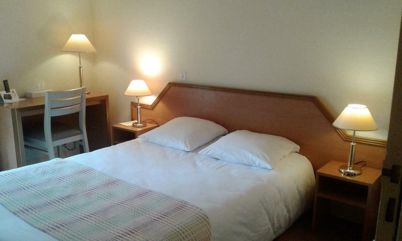 Hotel Restaurant Le Capricorne Pouldreuzic Dış mekan fotoğraf