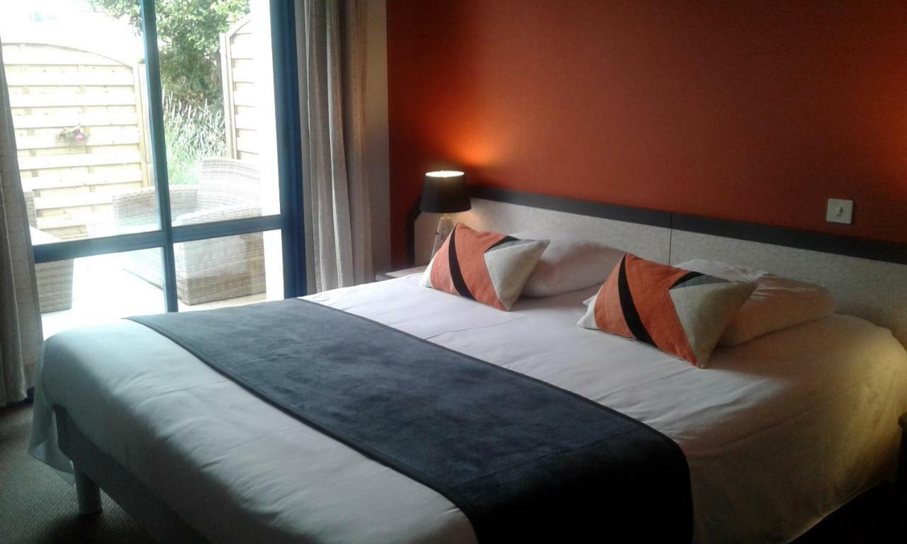 Hotel Restaurant Le Capricorne Pouldreuzic Dış mekan fotoğraf