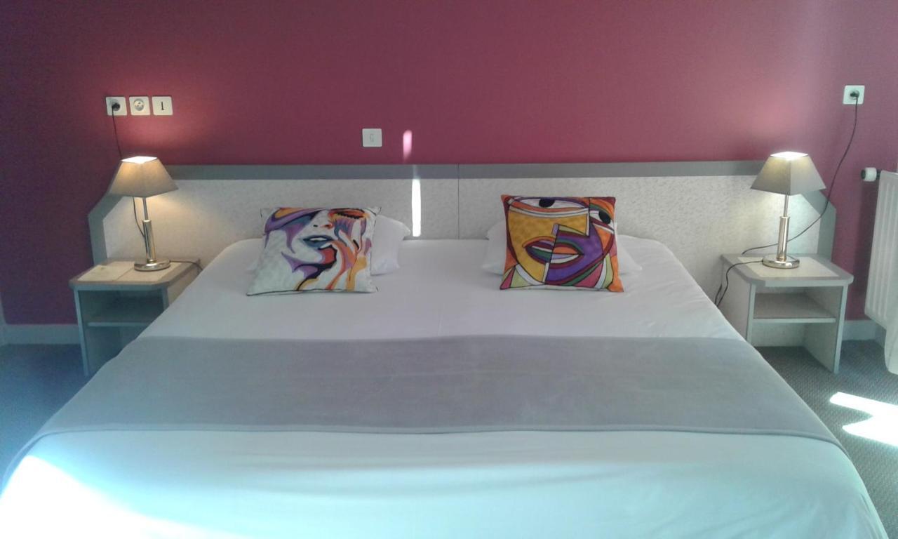 Hotel Restaurant Le Capricorne Pouldreuzic Dış mekan fotoğraf